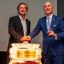 opening met een druk op de knop