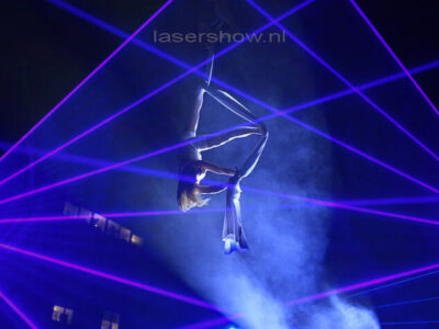 lasershow met dance act lasershow met dance act